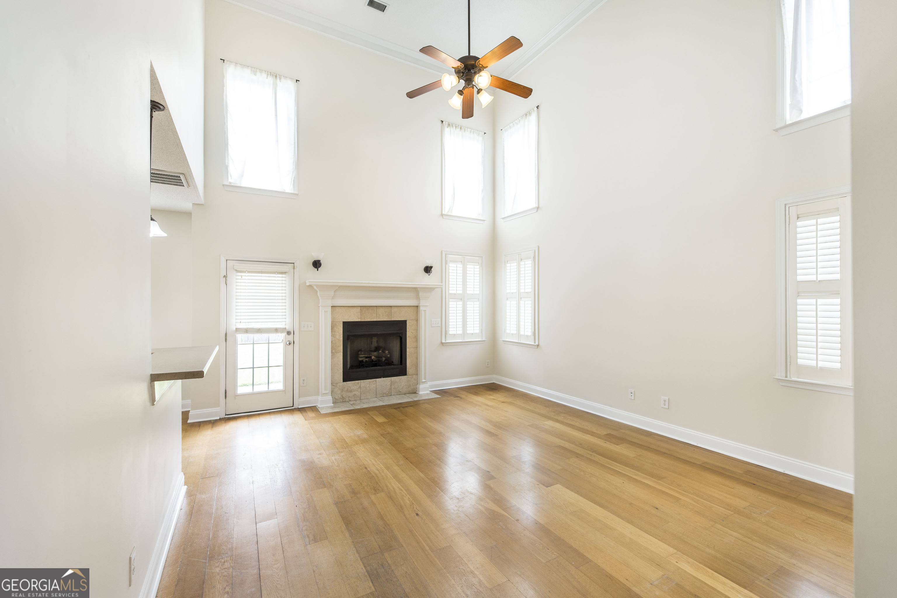 313 Raleigh DR