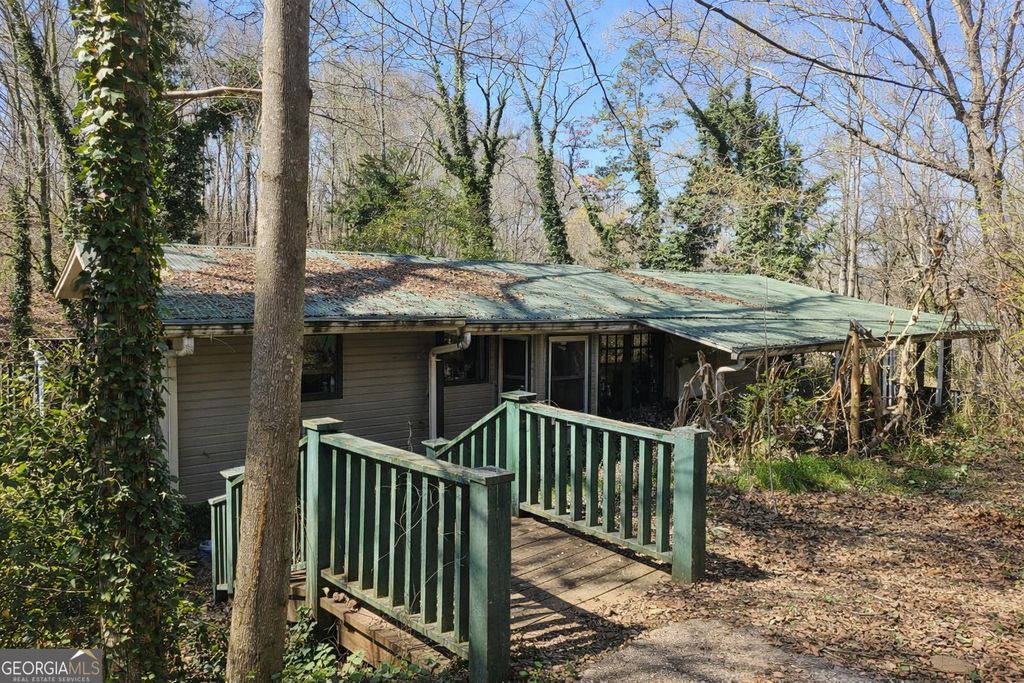 Photo of 105 Memphis Lane, Hartwell, GA 30643 (MLS # 10711466)