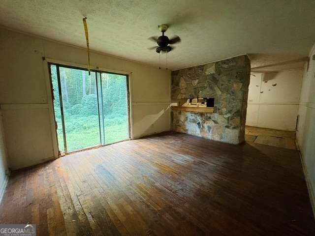 300 Tanners Bridge RD