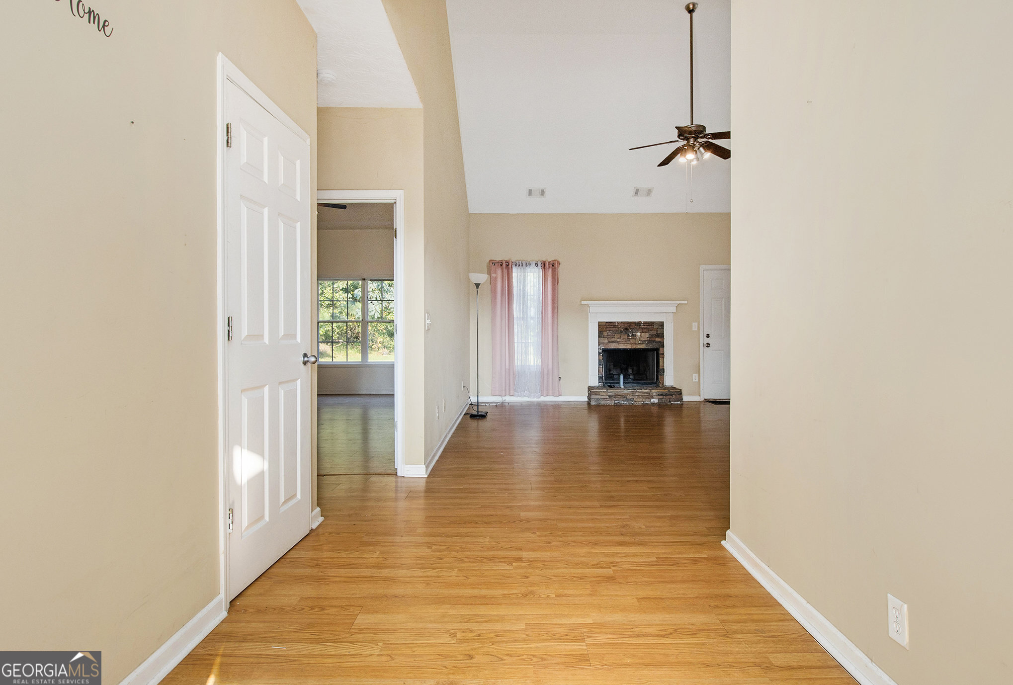 80 Shenandoah LN
