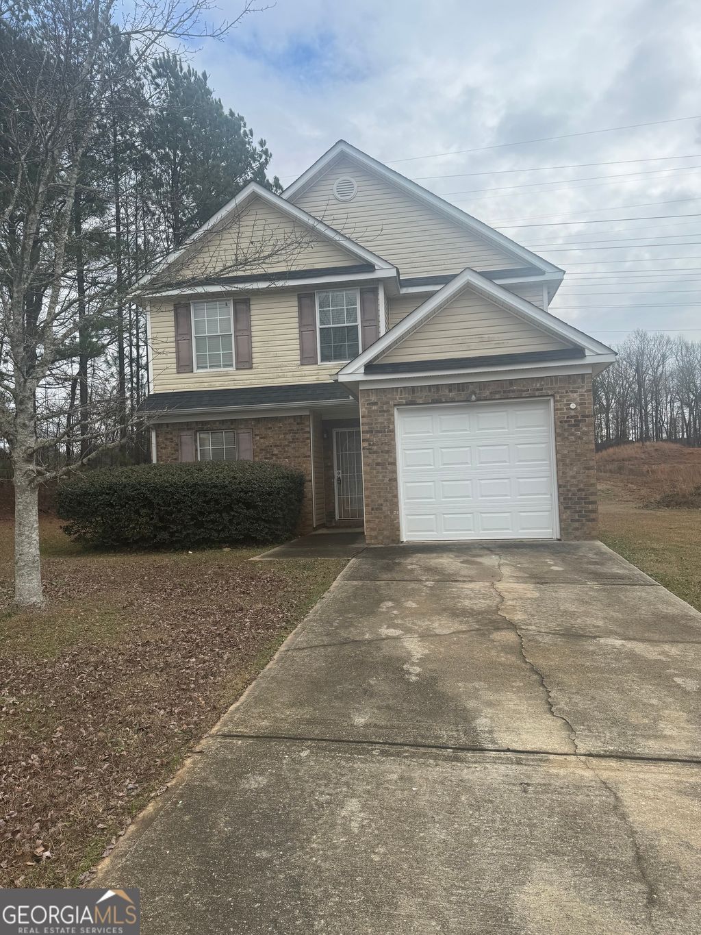 Photo of 2405 Wood Bend Lane, Riverdale, GA 30296 (MLS # 10737394)