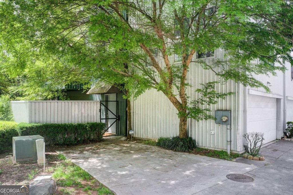 Photo of 241 Maynard Terrace SE #7, Atlanta, GA 30316 (MLS # 10651299)