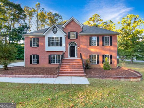 2811 Carnes RD Jonesboro GA 30236