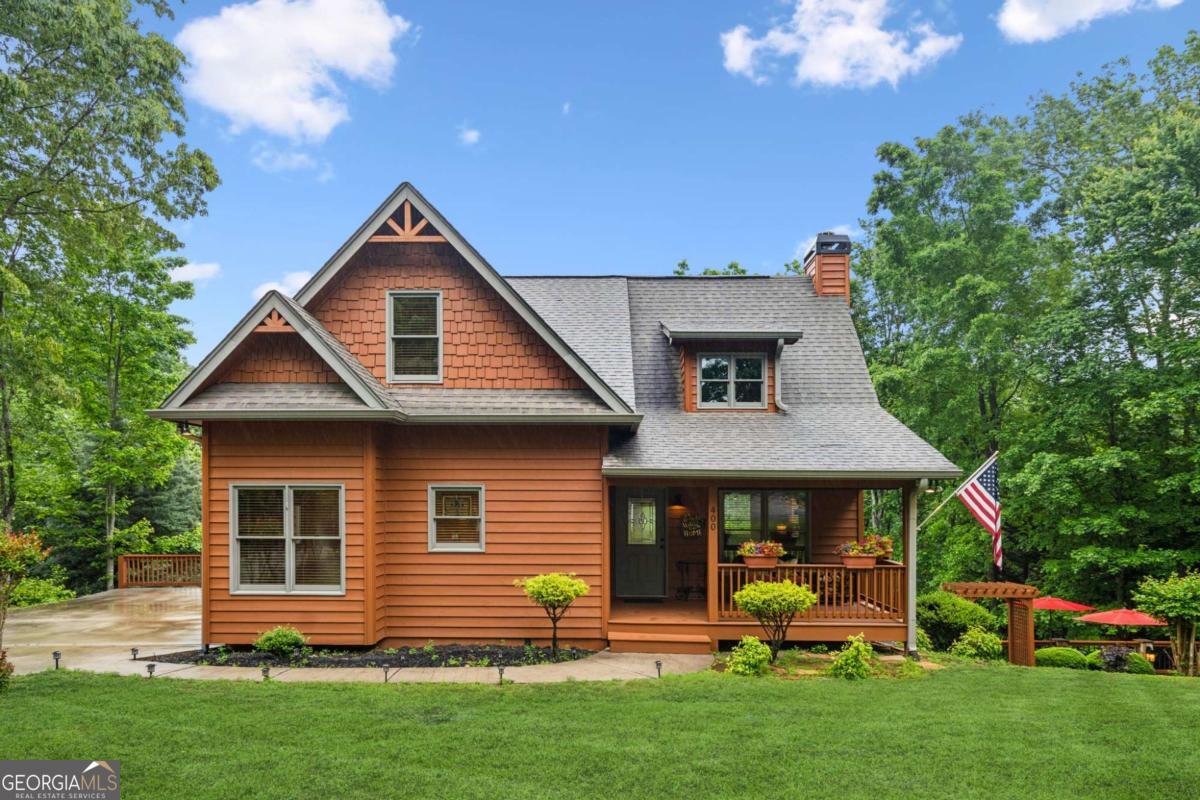 400 Noelle LN