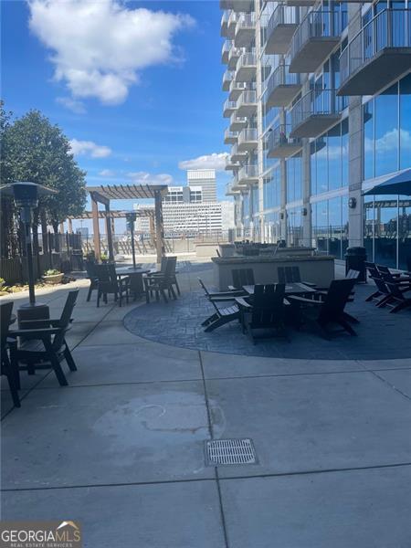 W Peachtree - Residential