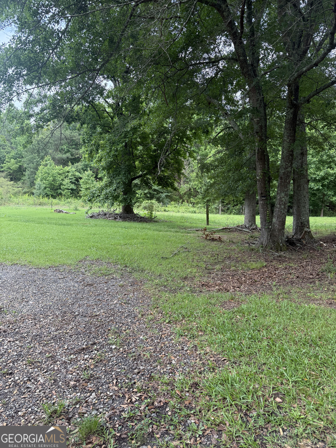 383 Patterson LN