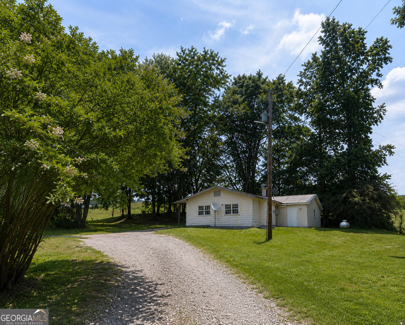 383 Patterson LN
