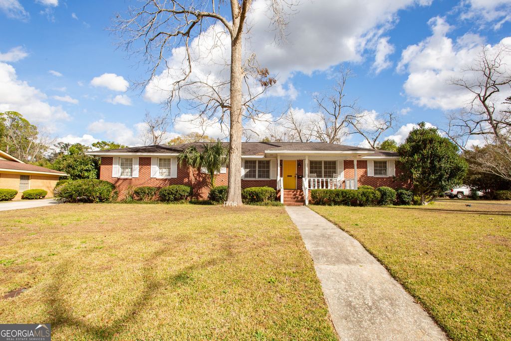 Photo of 1708 City Boulevard, Waycross, GA 31501 (MLS # 10669993)