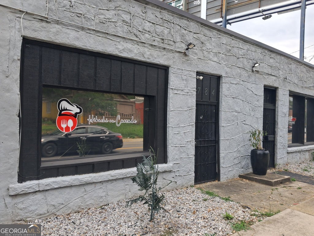 Photo of 782 Cascade Avenue SW, Atlanta, GA 30310 (MLS # 10881504)