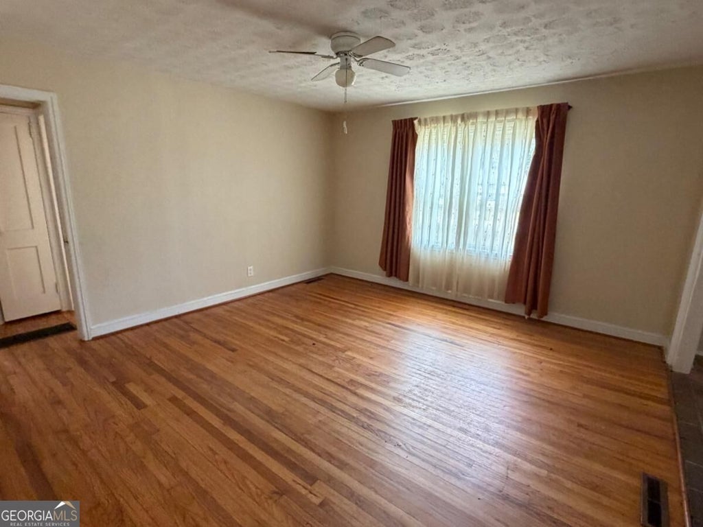 Photo of 5164 Hartsook Drive NE, Covington, GA 30014 (MLS # 10872708)