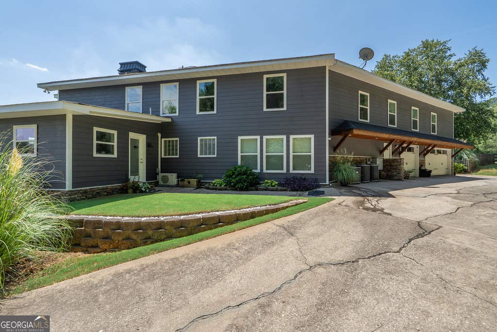 Photo of 1370 Cook Road, Oxford, GA 30054 (MLS # 10832233)