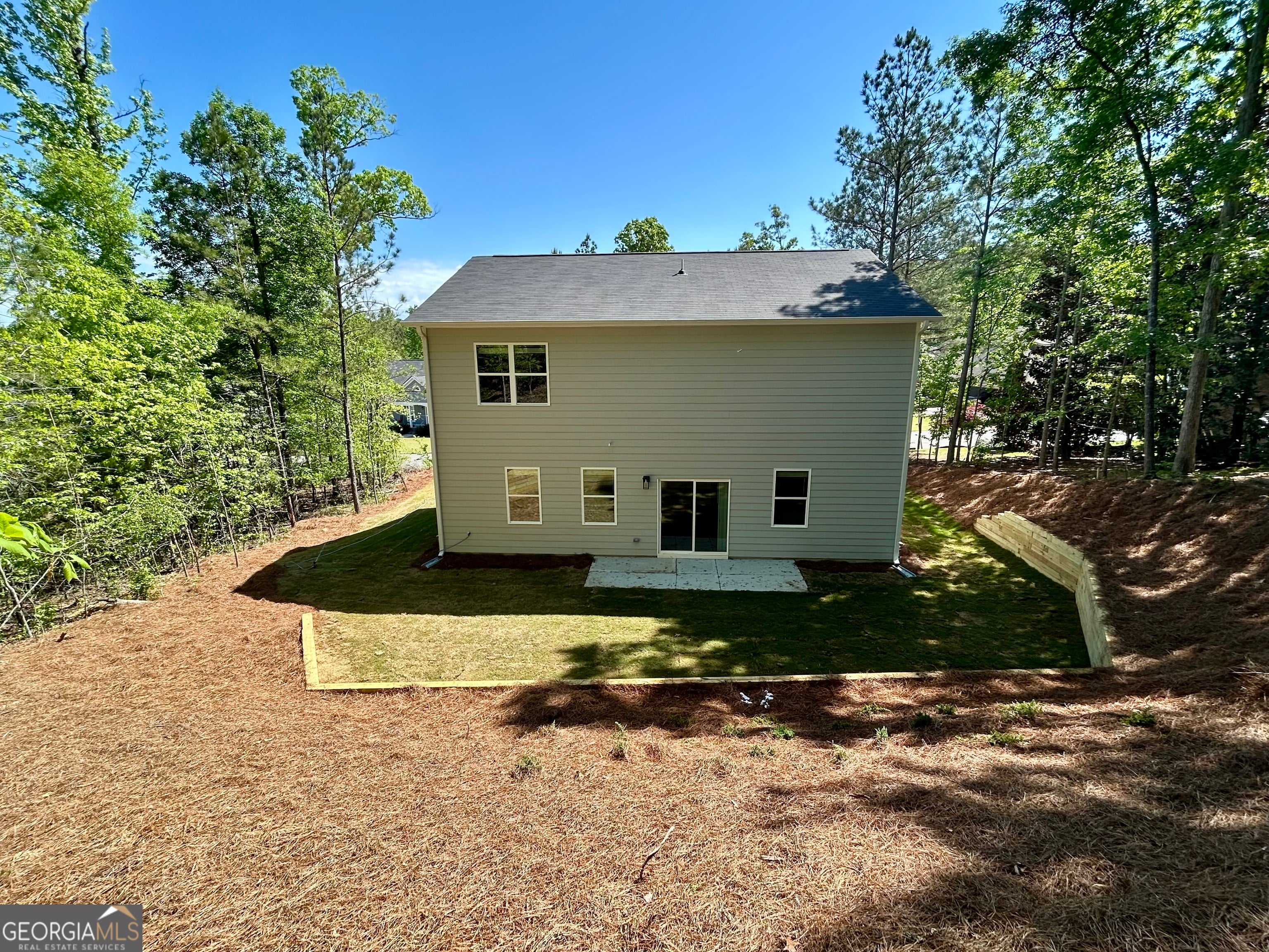 4 Stonebrook DR