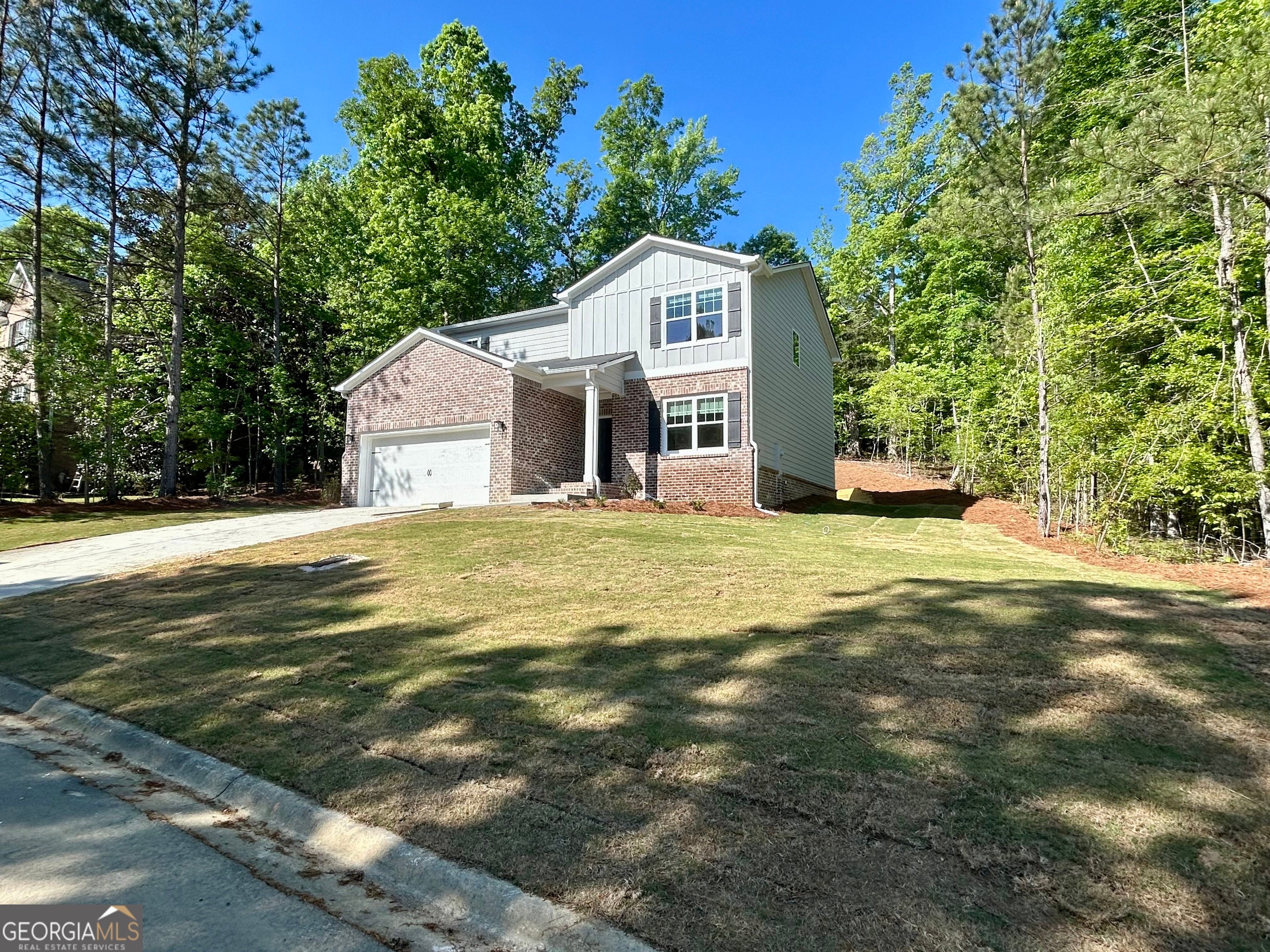 4 Stonebrook DR
