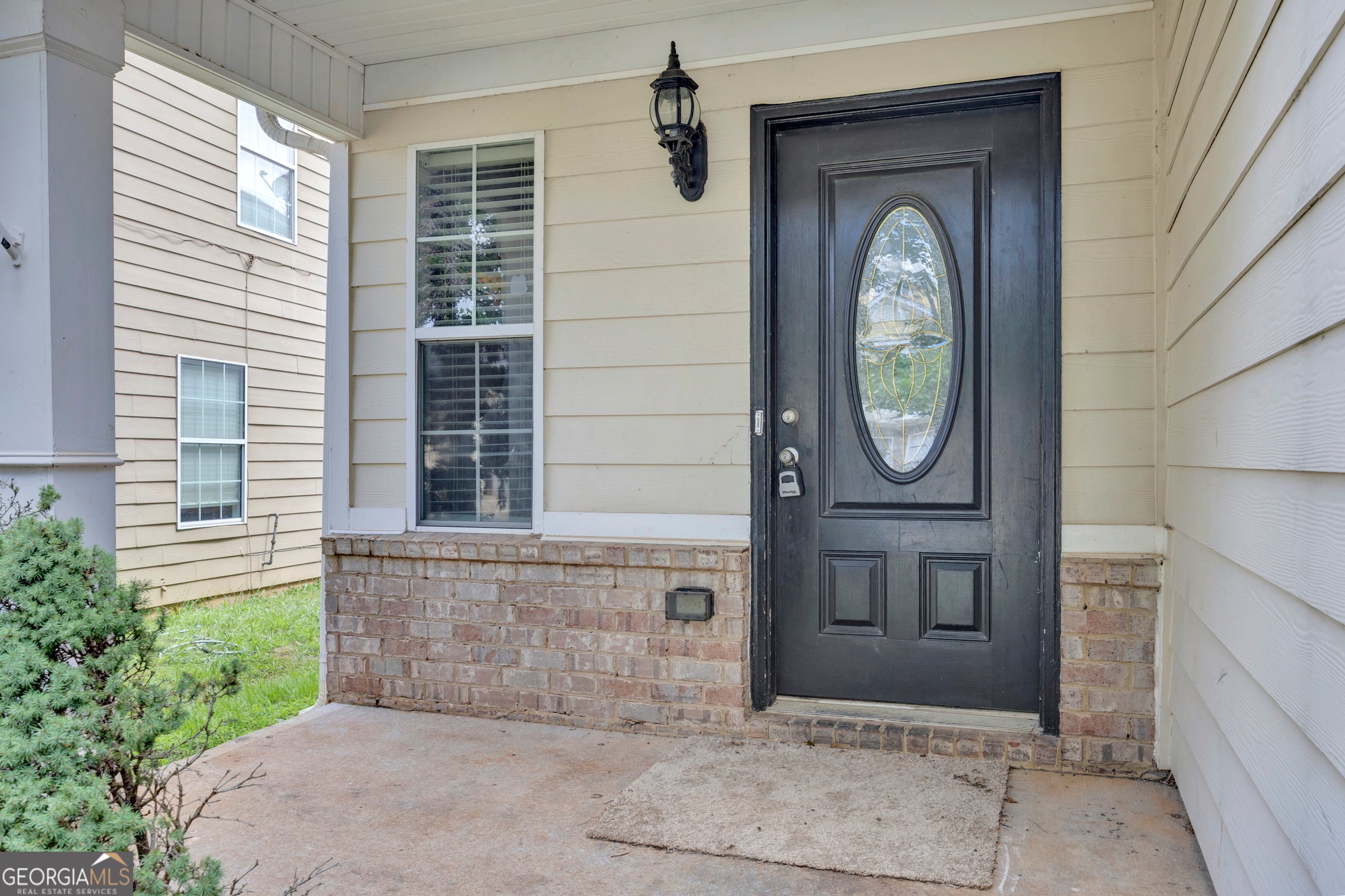 2416 Cornell CIR