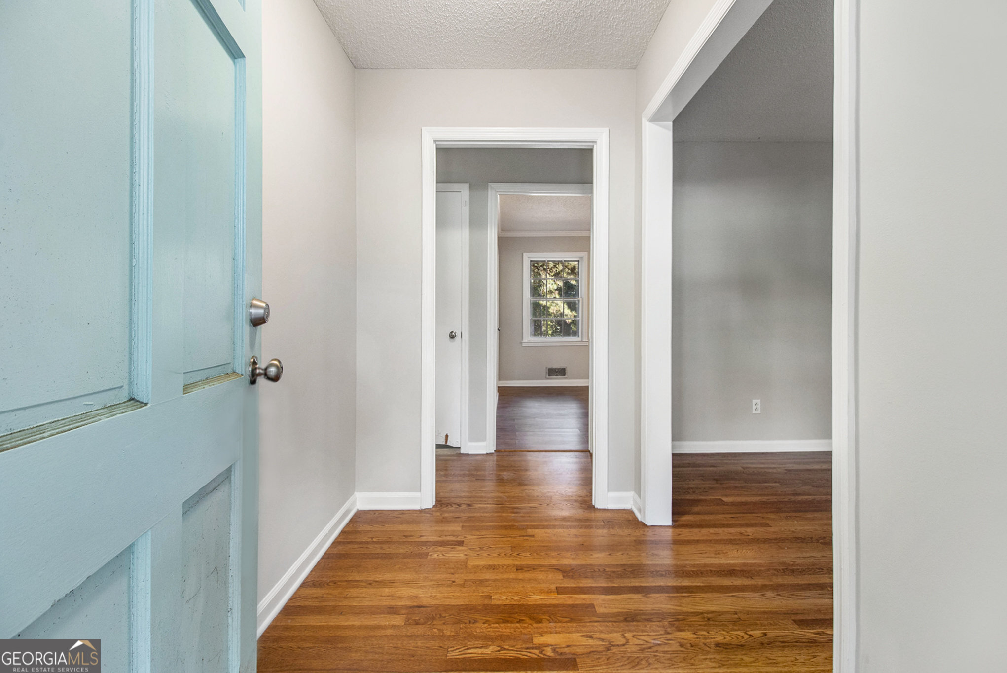 4204 Williamsburg DR