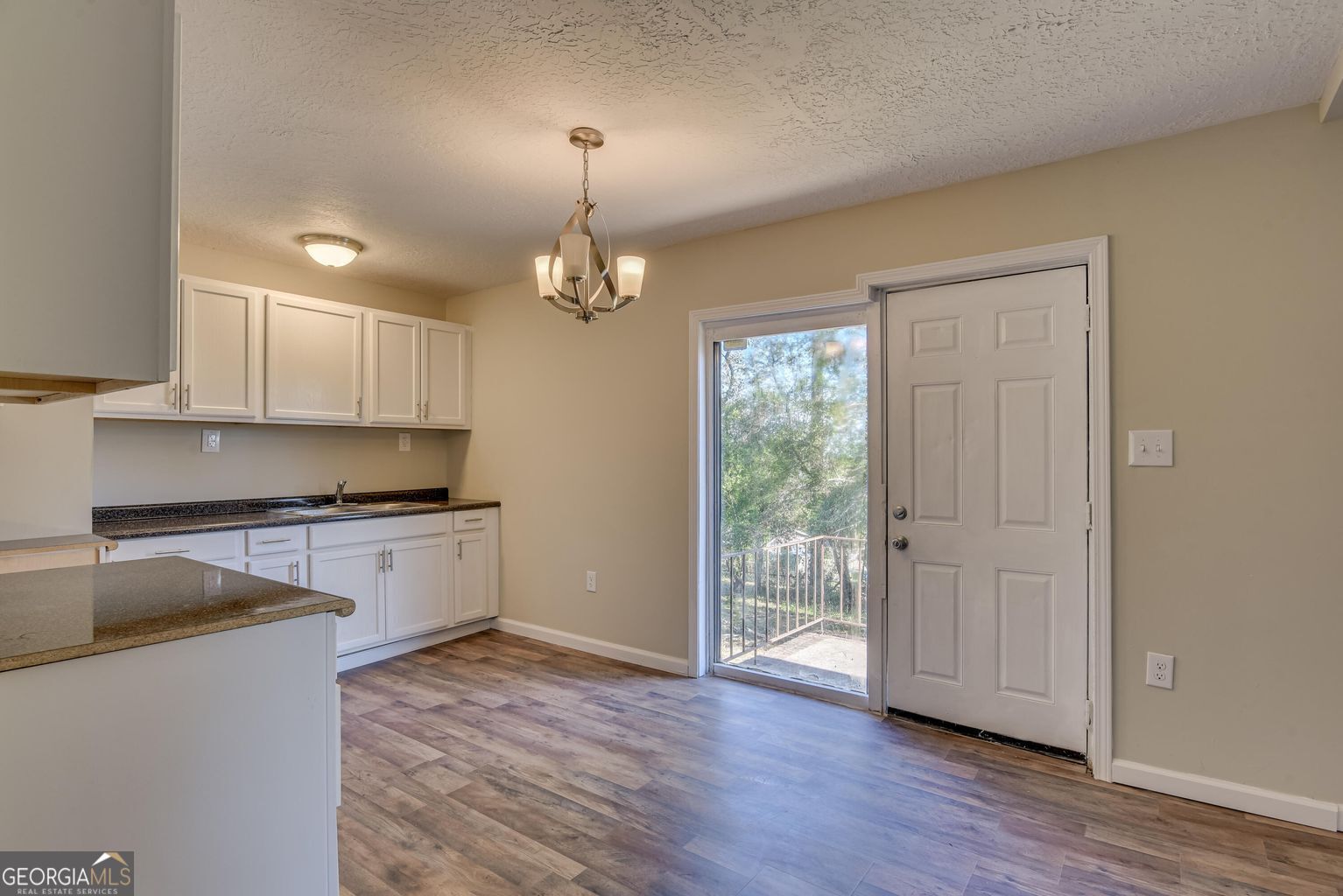 2432 Golden Camp RD