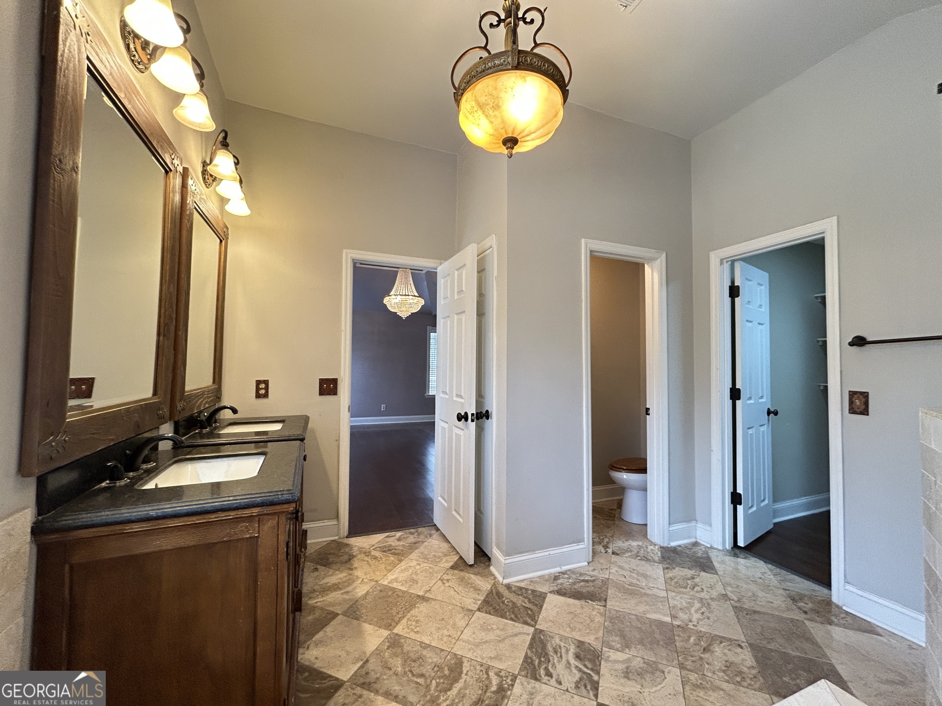 Clare Cottage - Residential