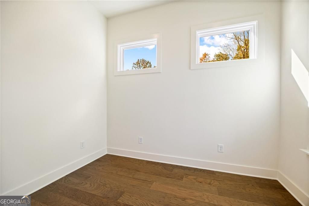 Gainesville, Georgia 30506, United States, 5 Bedrooms Bedrooms, ,5 BathroomsBathrooms,Residential,Active,222247