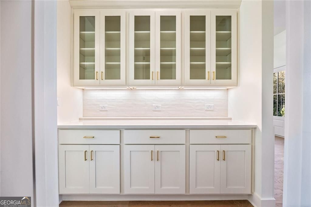 Gainesville, Georgia 30506, United States, 5 Bedrooms Bedrooms, ,5 BathroomsBathrooms,Residential,Active,222247