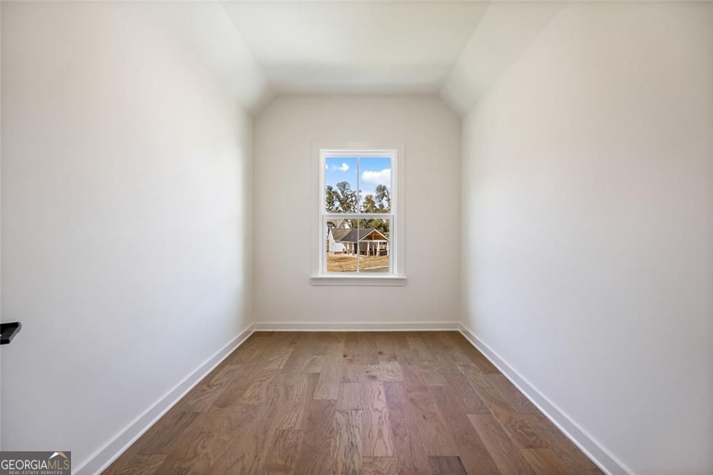 Gainesville, Georgia 30506, United States, 5 Bedrooms Bedrooms, ,5 BathroomsBathrooms,Residential,Active,222247