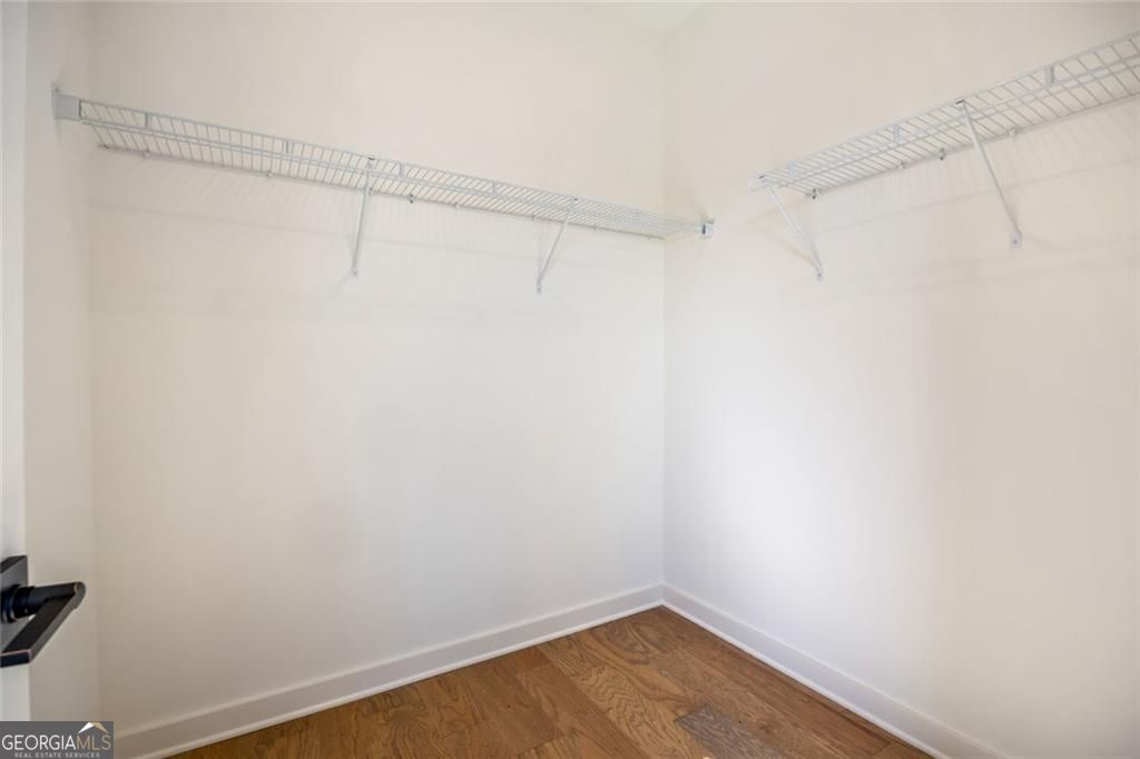 Gainesville, Georgia 30506, United States, 5 Bedrooms Bedrooms, ,5 BathroomsBathrooms,Residential,Active,222247