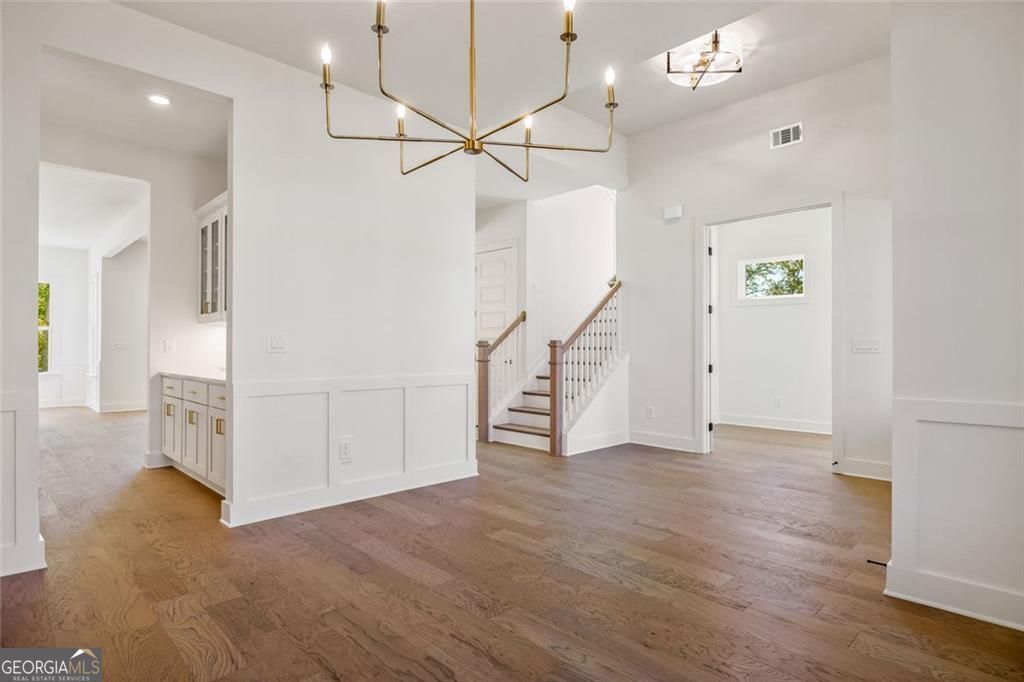 Gainesville, Georgia 30506, United States, 5 Bedrooms Bedrooms, ,5 BathroomsBathrooms,Residential,Active,222247