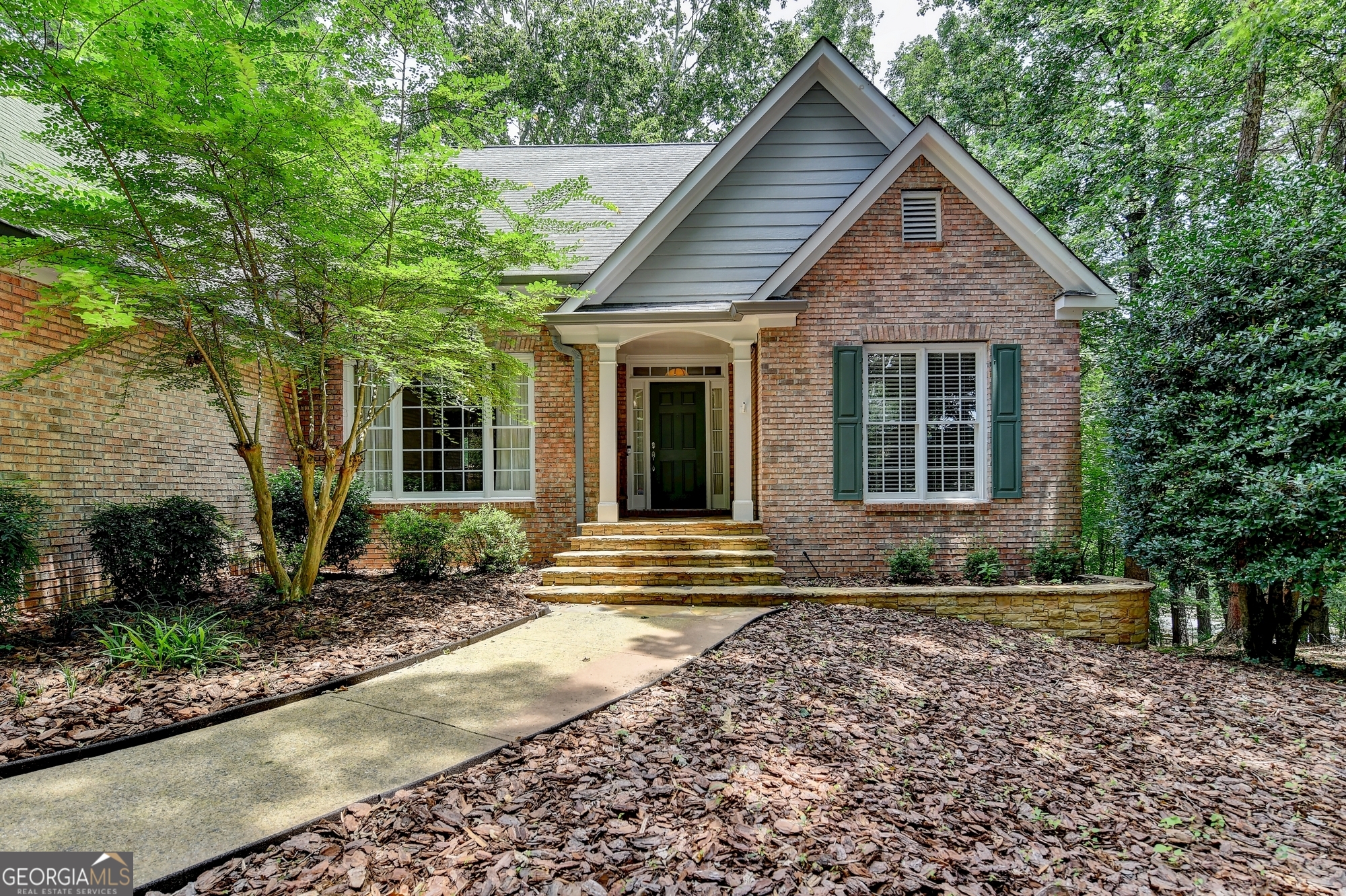 3230 Riverhill CT