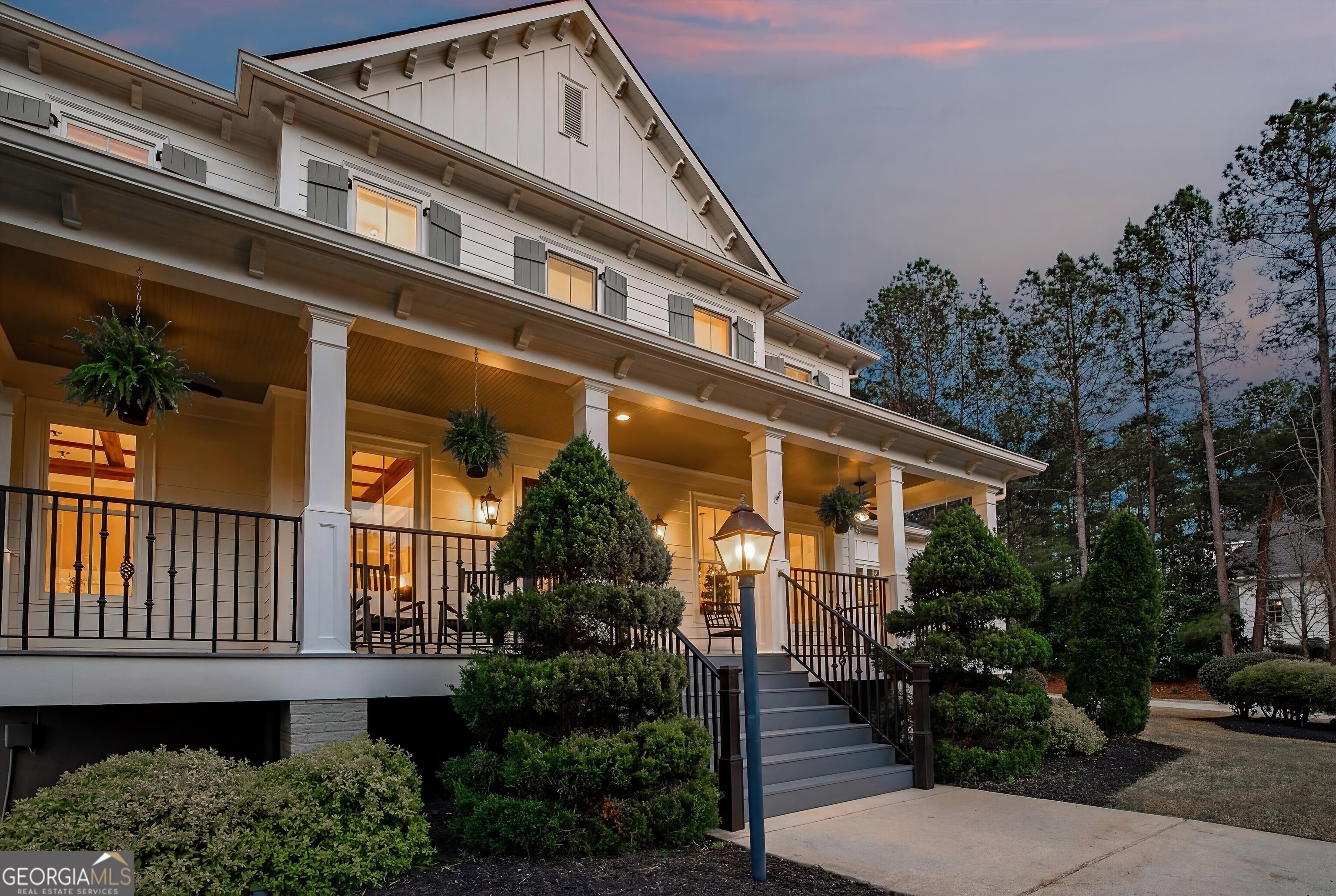 620 Saint Charles PL