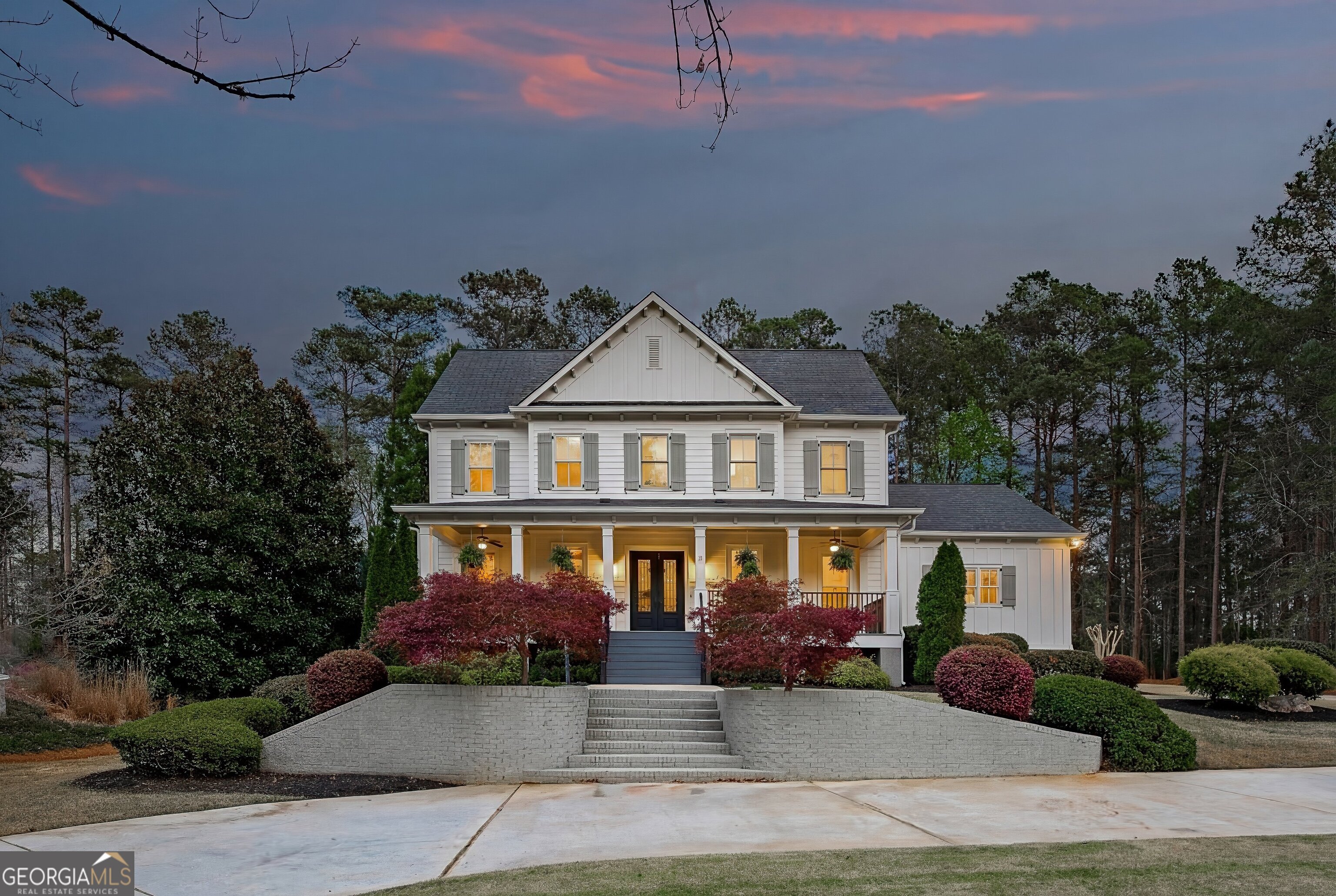 620 Saint Charles PL