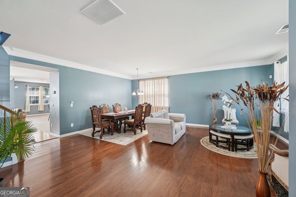 Photo of 3058 Parkland View, Atlanta, GA 30331 (MLS # 10708154)