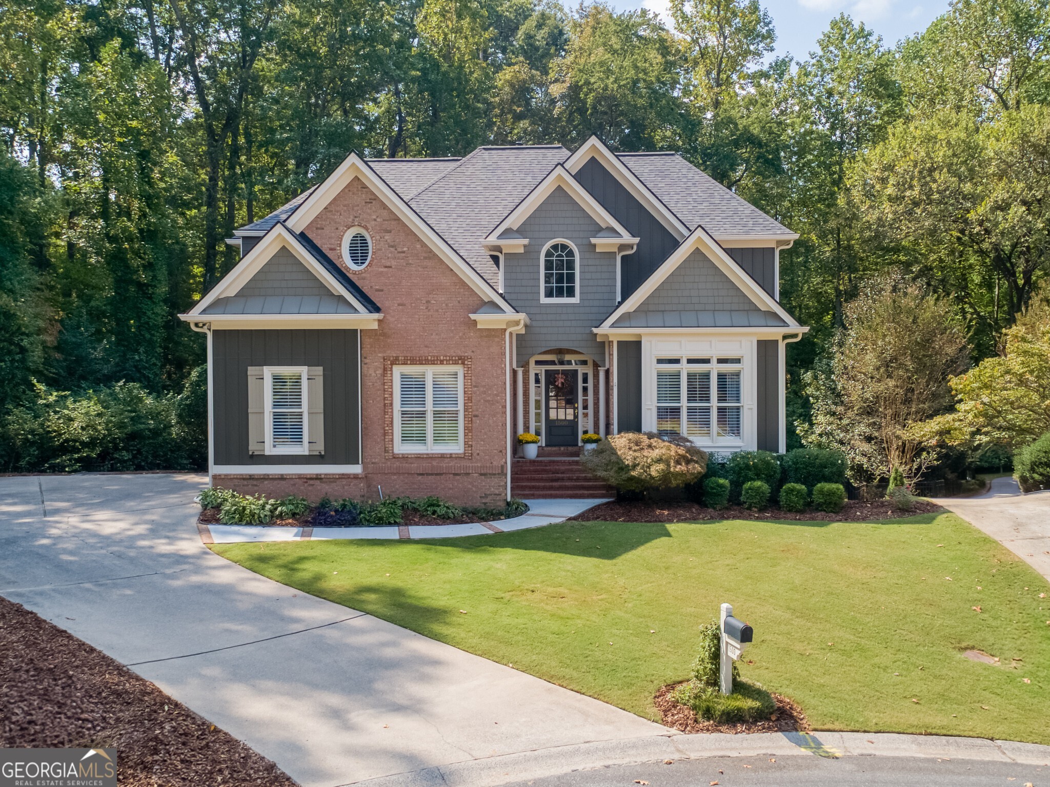 1500 Downington RUN NW