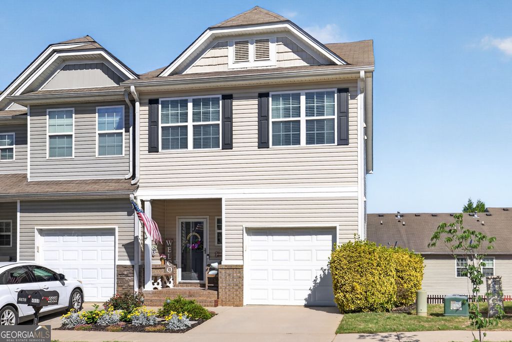Photo of 4668 Beacon Ridge Lane, Flowery Branch, GA 30542 (MLS # 10767252)