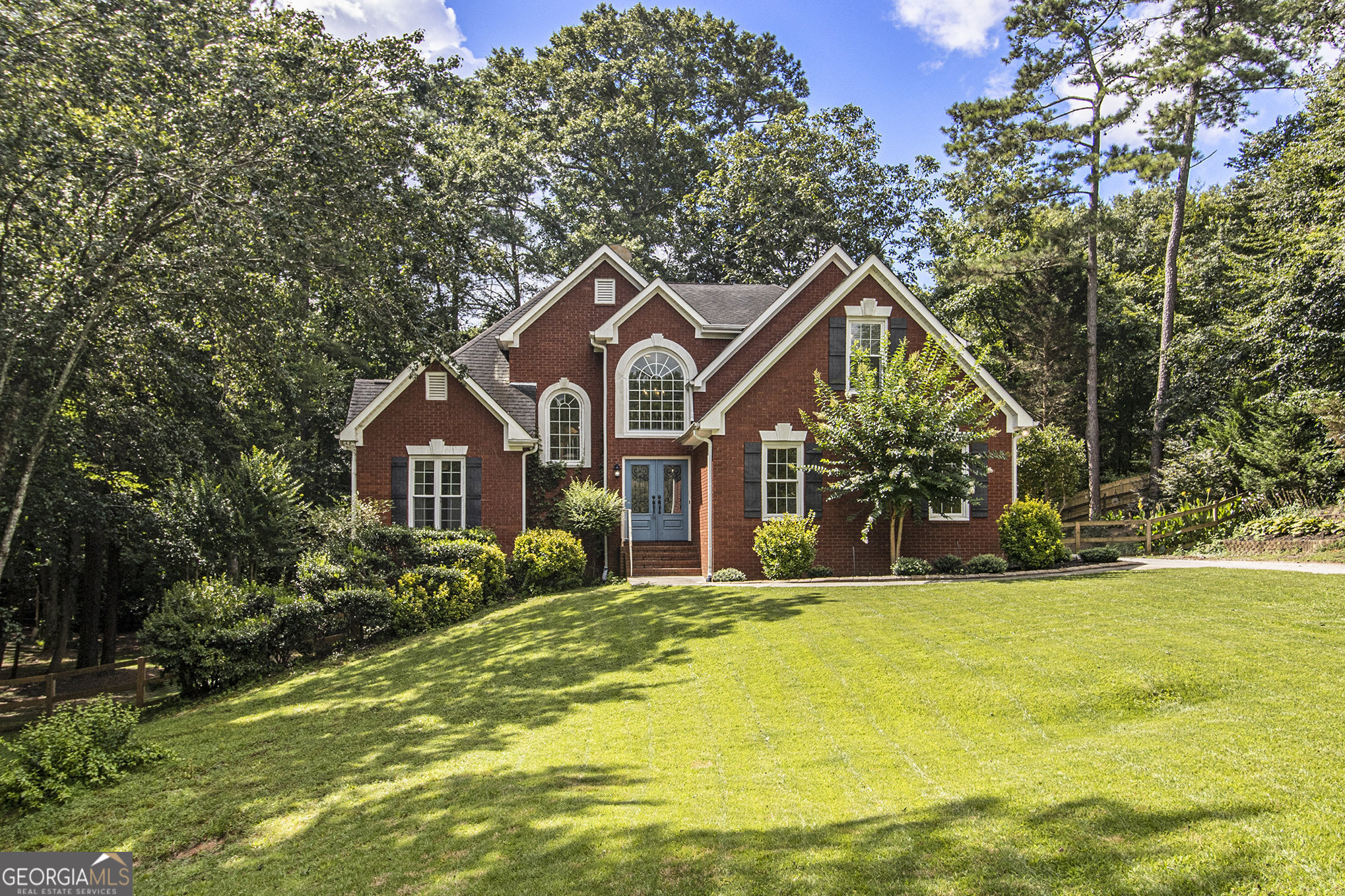 8270 Stonebrook CT