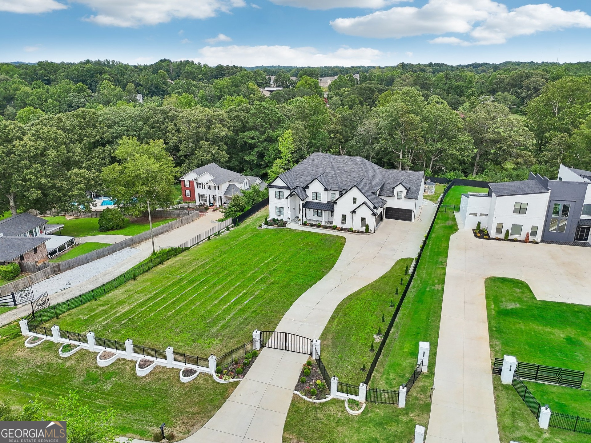 3735 HAMILTON MILL RD