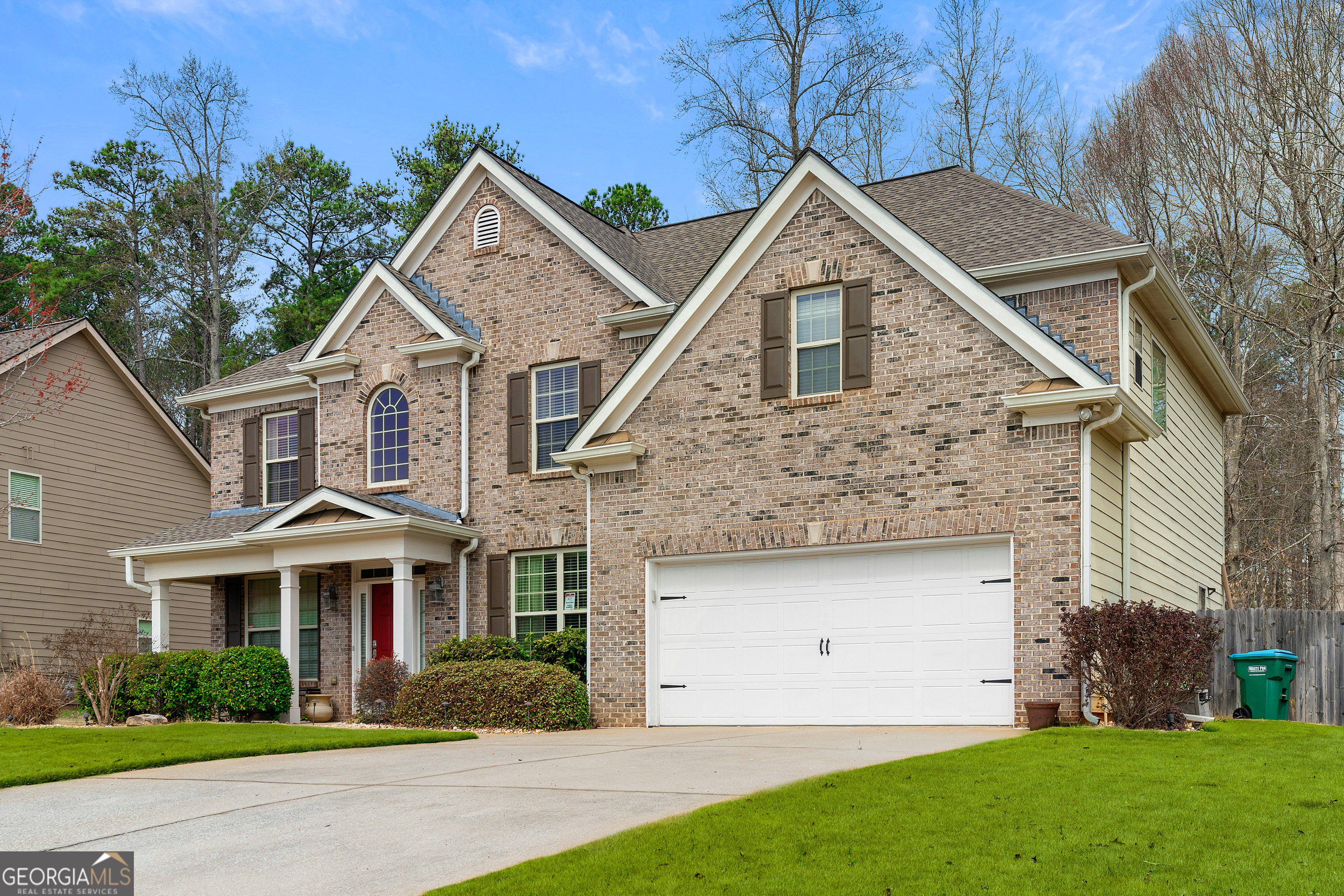 1070 Cureton DR