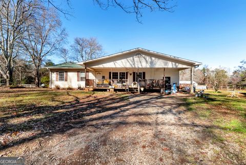 A home in Clarkesville