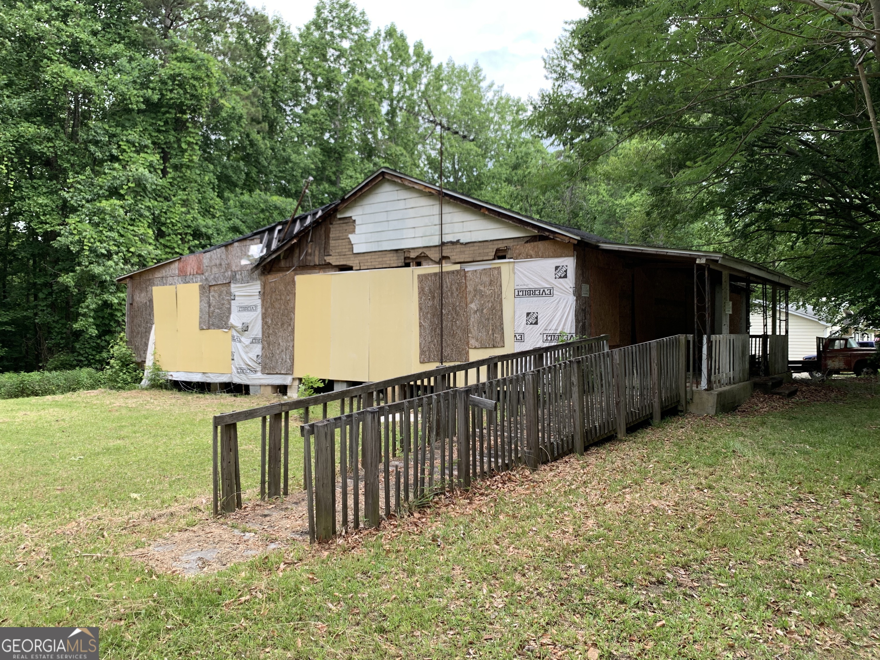 573 Coach Bobby Dodd RD
