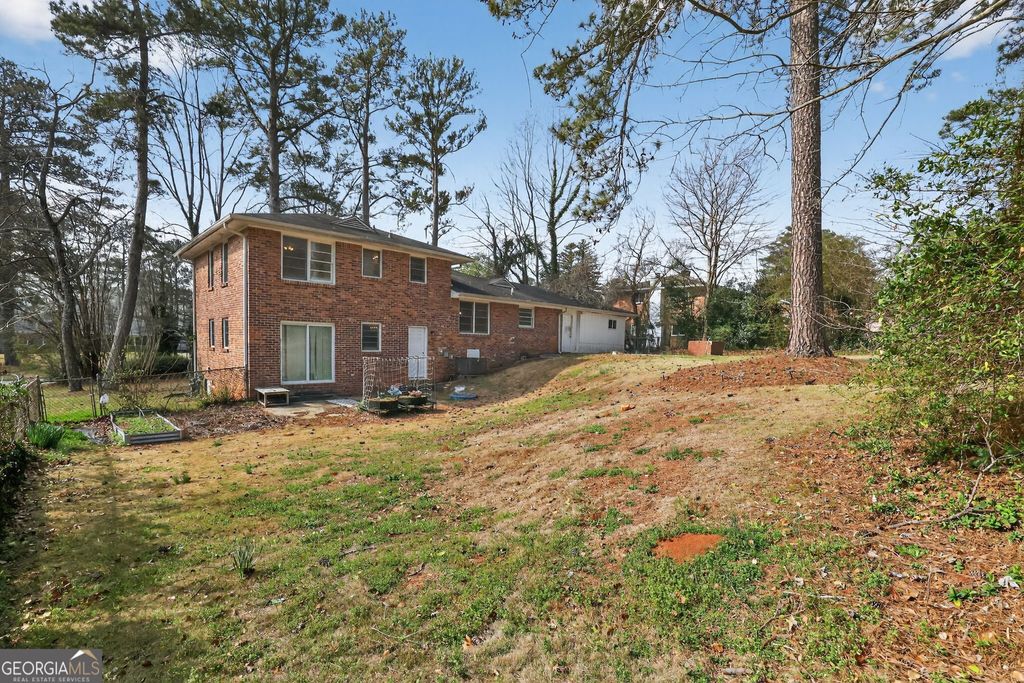 Photo of 4050 Indian Lake Circle, Stone Mountain, GA 30083 (MLS # 10711718)