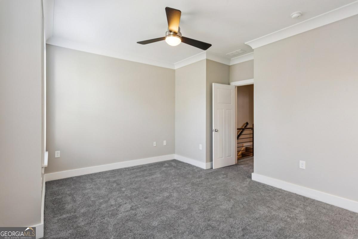 Riverside - Commercial Sale