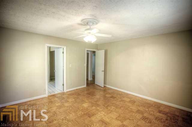Sexton Woods - Residential