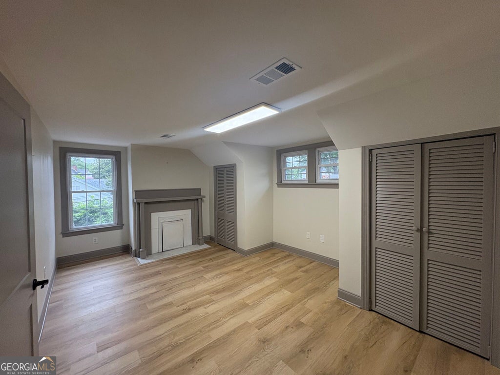 Photo of 434 Green Street Place, Gainesville, GA 30501 (MLS # 10850476)