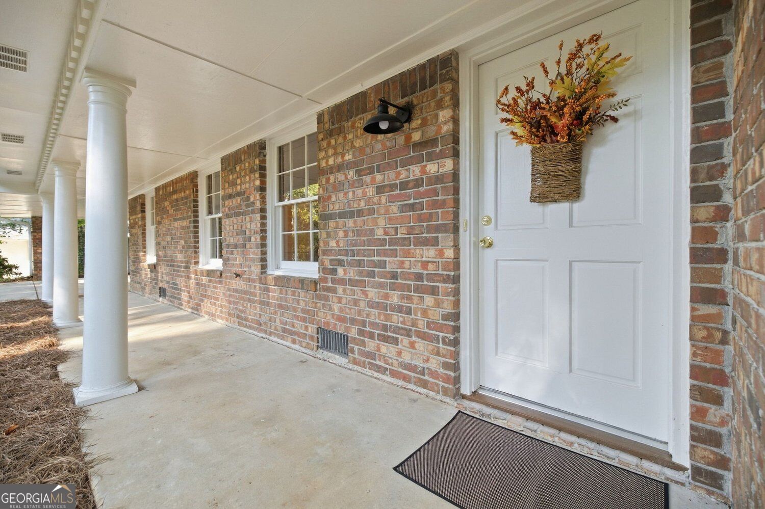 3924 Menlo Drive