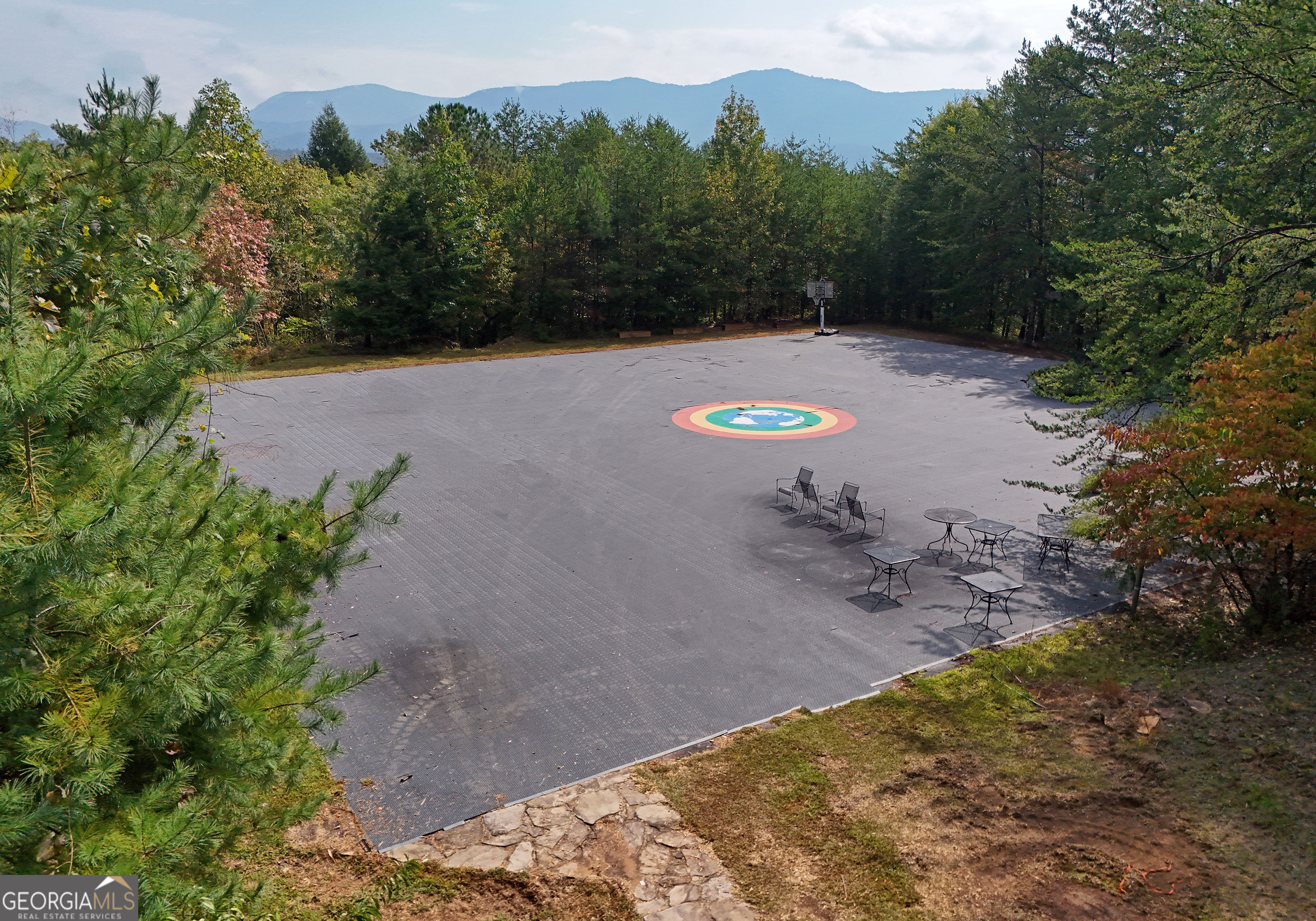 Whitepath Lodge and Resort - Commercial Sale