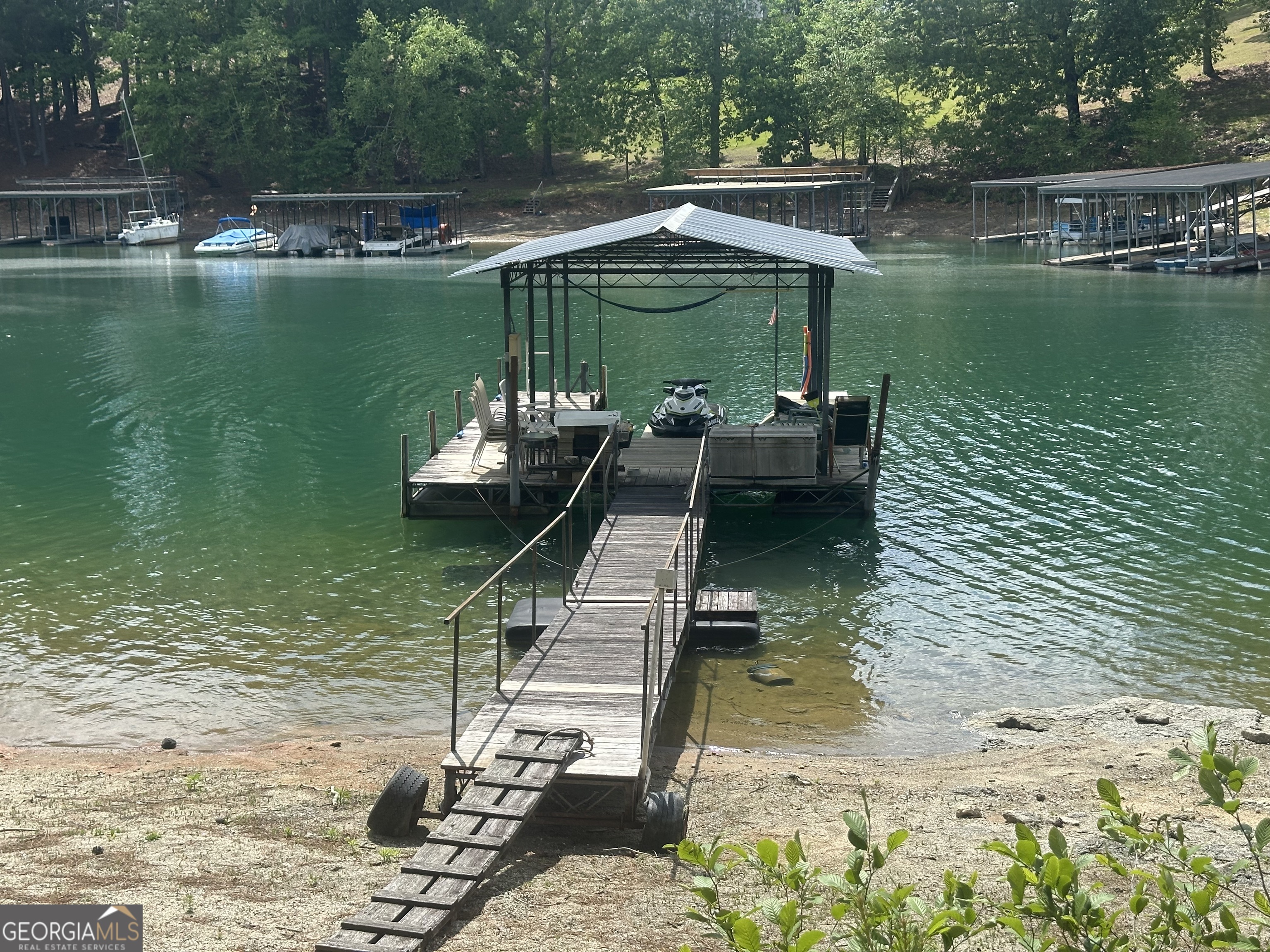 6020 Lake Lanier Heights RD