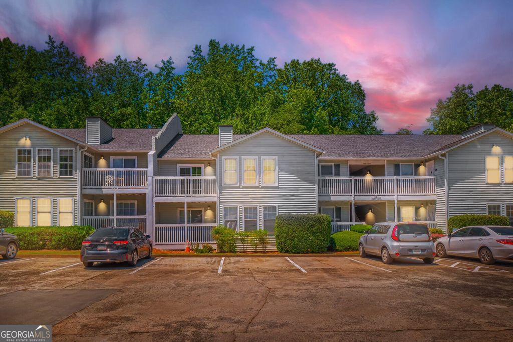 Photo of 1967 Brian Way, Decatur, GA 30033 (MLS # 10768834)