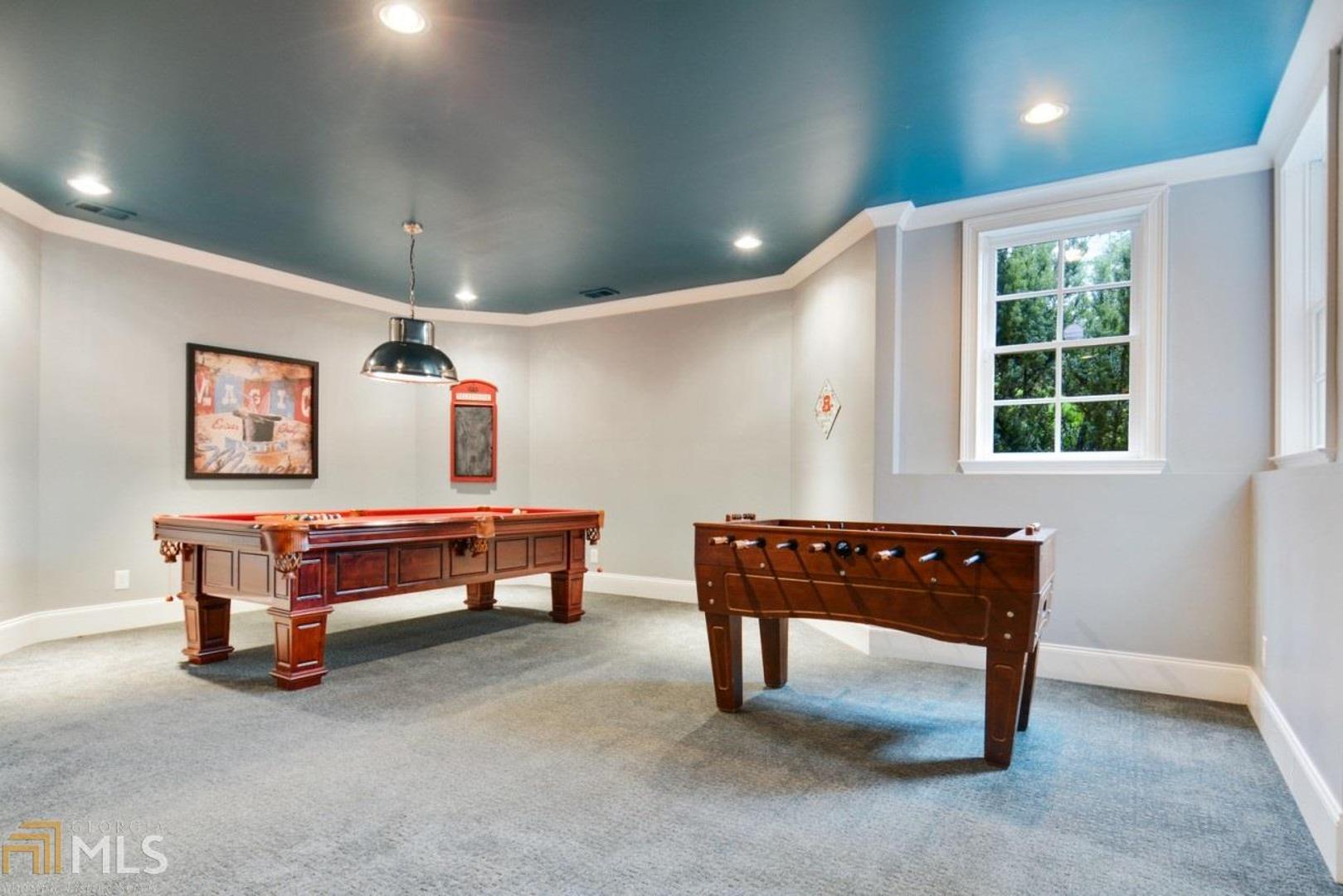 Vinings Estates - Residential
