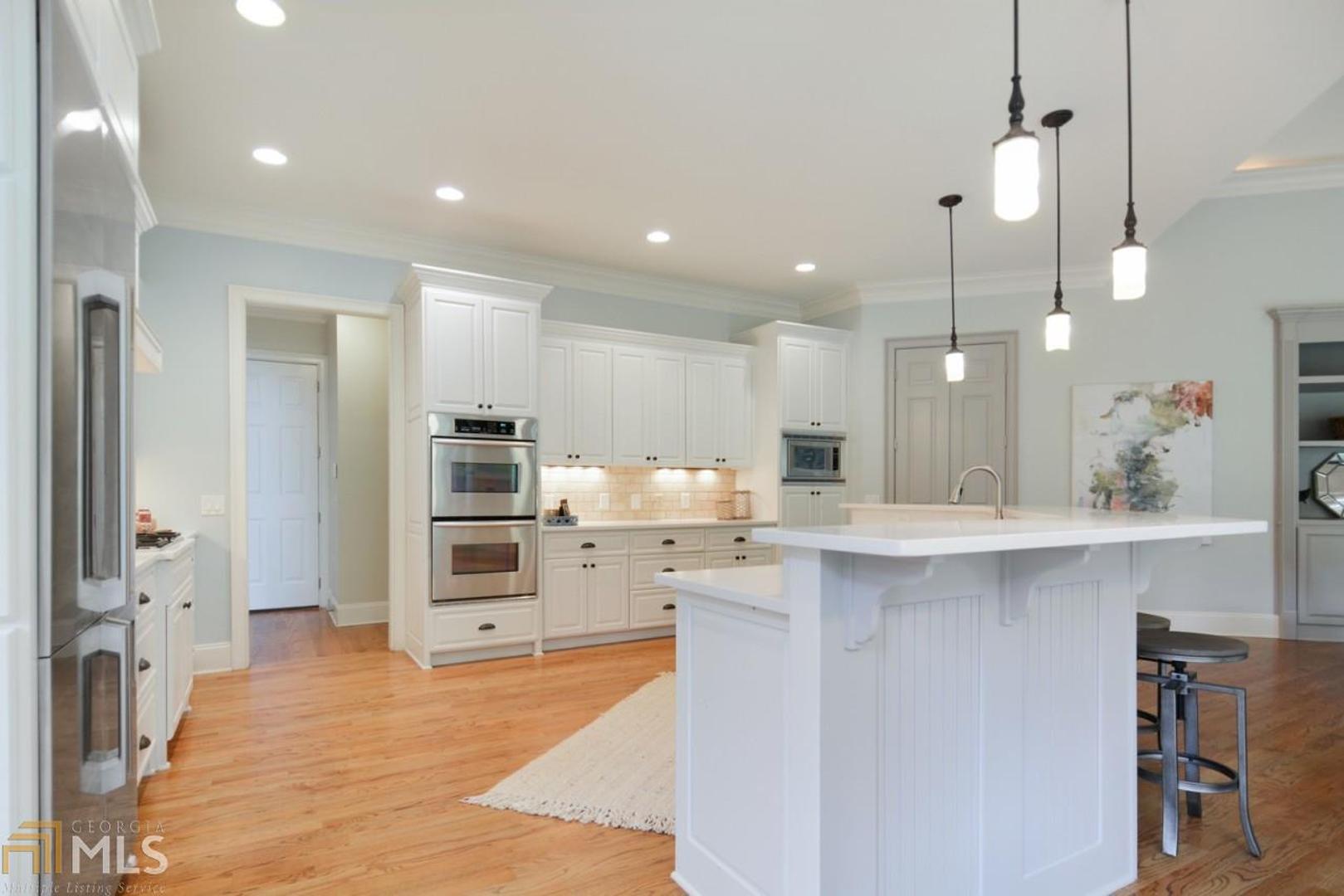 Vinings Estates - Residential