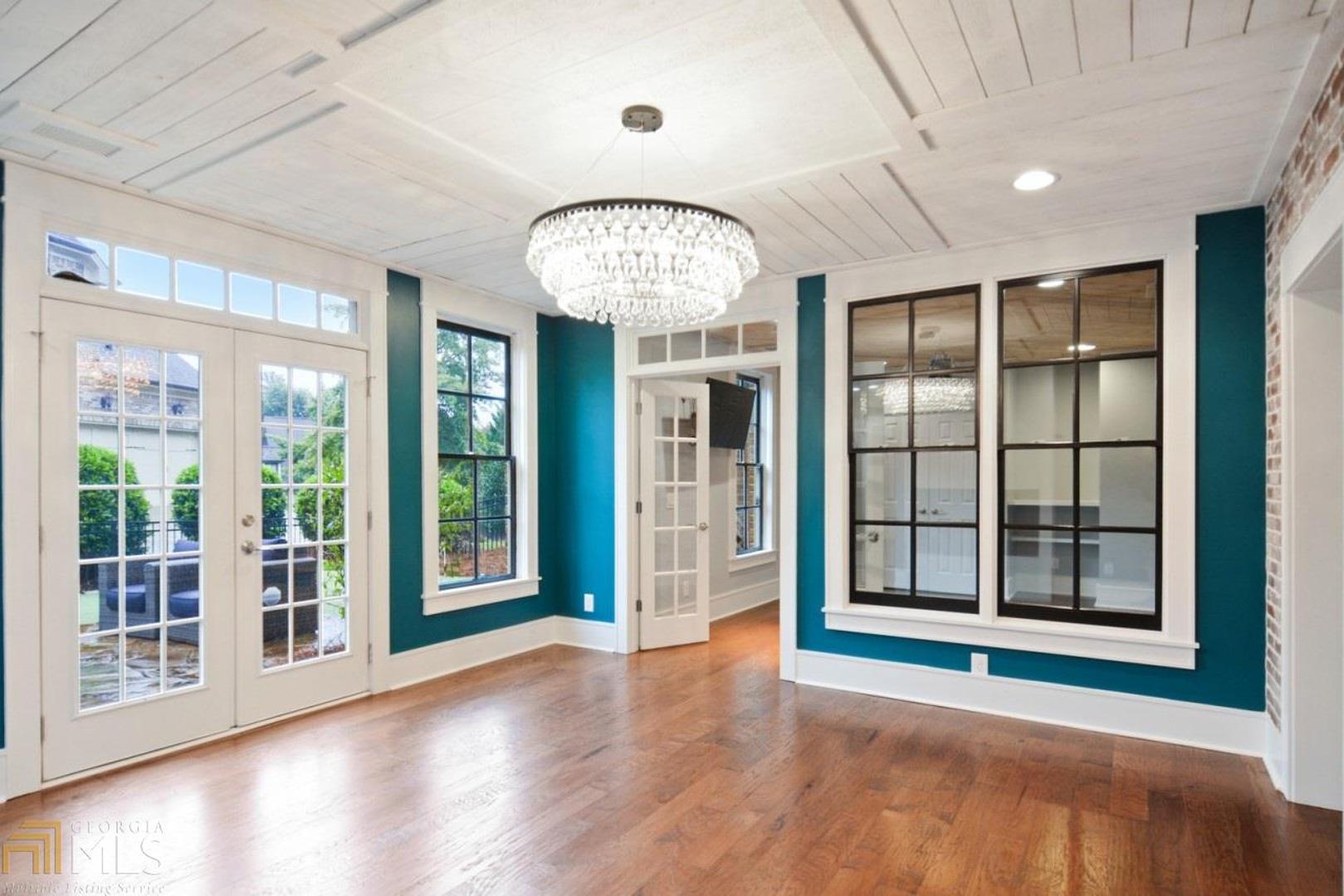 Vinings Estates - Residential
