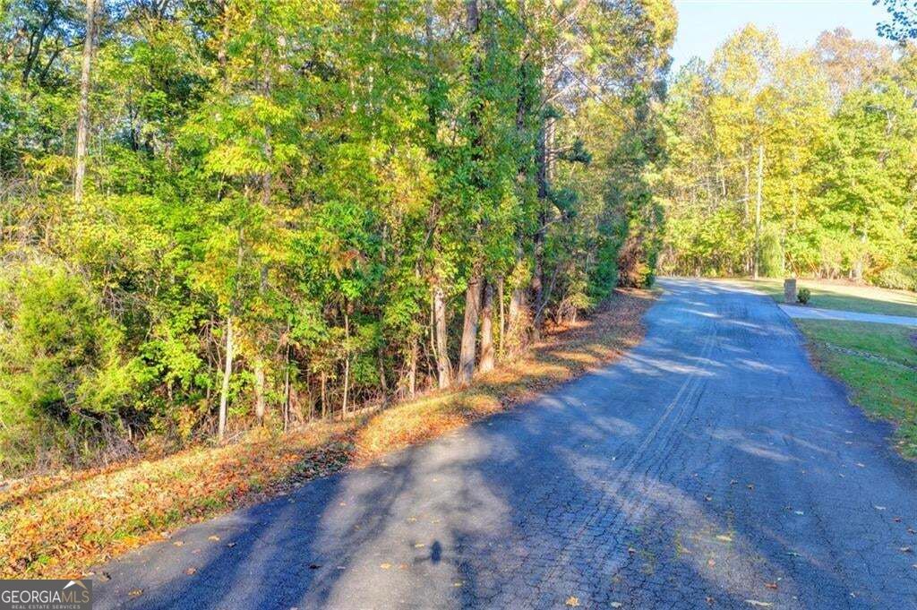 Photo of 5710 E Ridge Drive, Douglasville, GA 30135 (MLS # 10876836)
