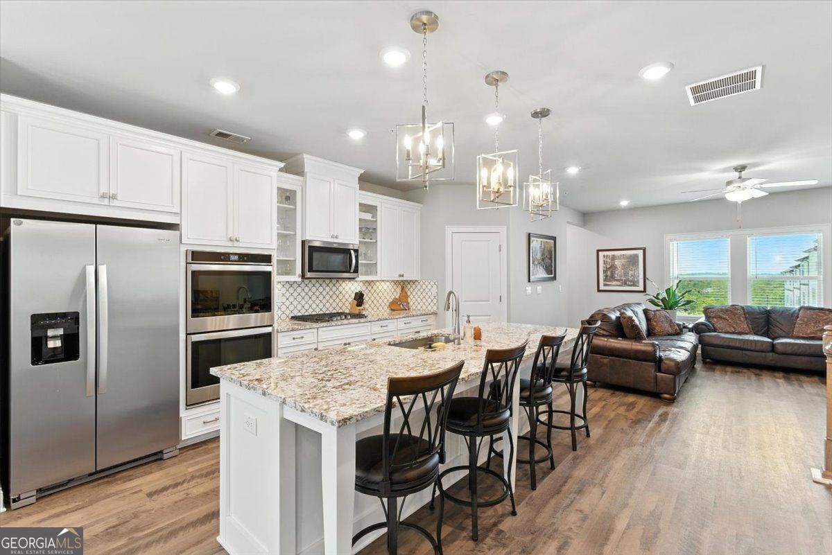 Ridgewalk Landing - Residential